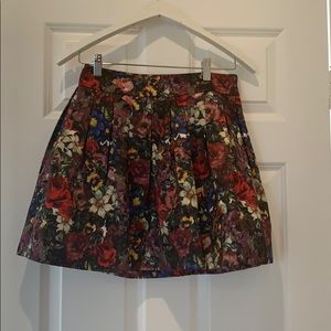 Like new Alice & Olivia floral pleated skirt - 4